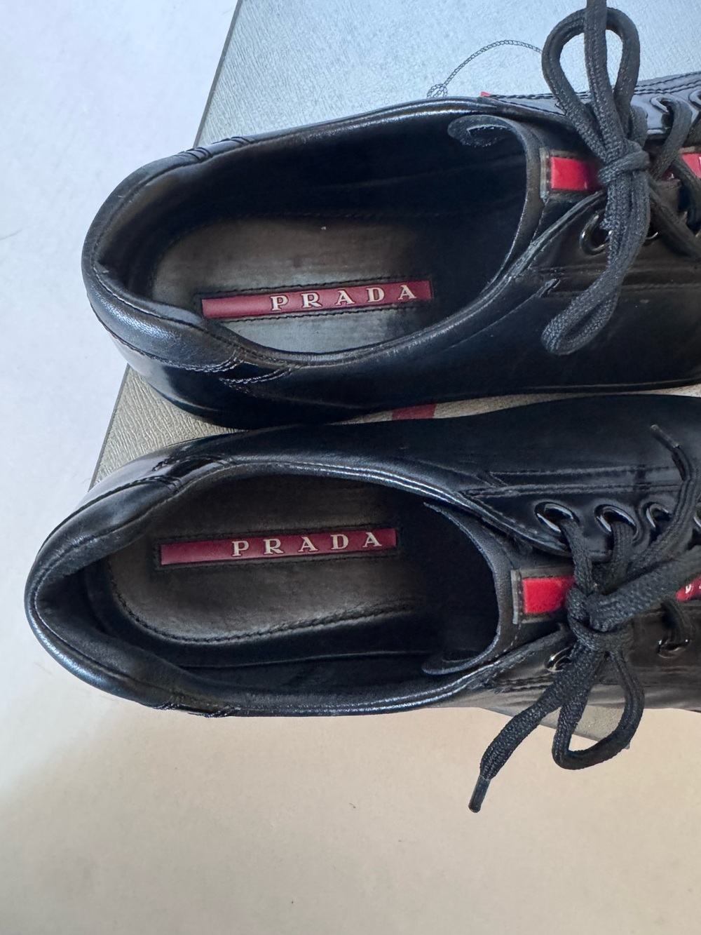Prada 4E2439 Men’s Black Leather Low-Top Sneakers US 9 | Box & Dust Bag | VGUC - Picture 16 of 16